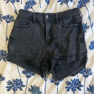 Hollister high waisted shorts